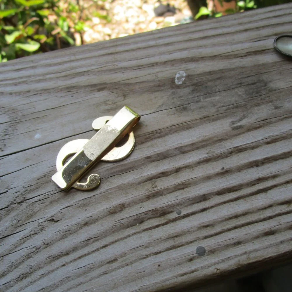 Vintage GoldTone Dollar Sign Money Clip